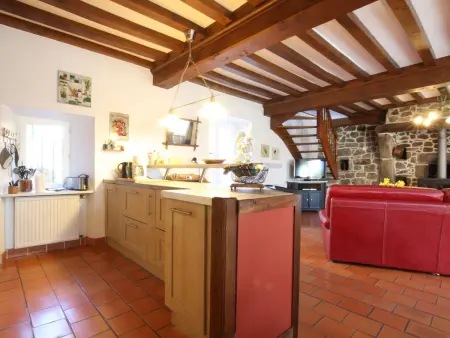 Gîte 6 pers. à Théville, jardin clôturé et poêle : photo 8