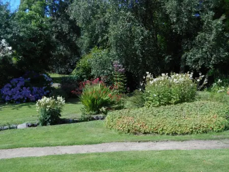 Gîte 6 pers. à Théville, jardin clôturé et poêle : photo 27