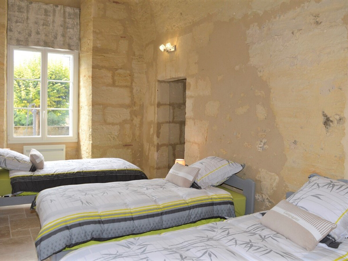 Maison troglodyte 180 m² avec spa et salle de jeux - Photo 13