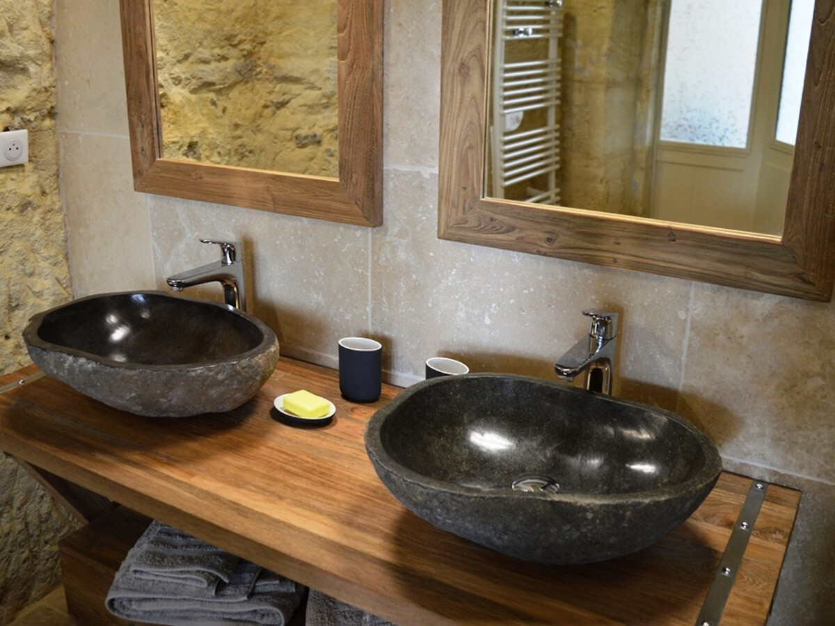 Maison troglodyte 180 m² avec spa et salle de jeux - Photo 23