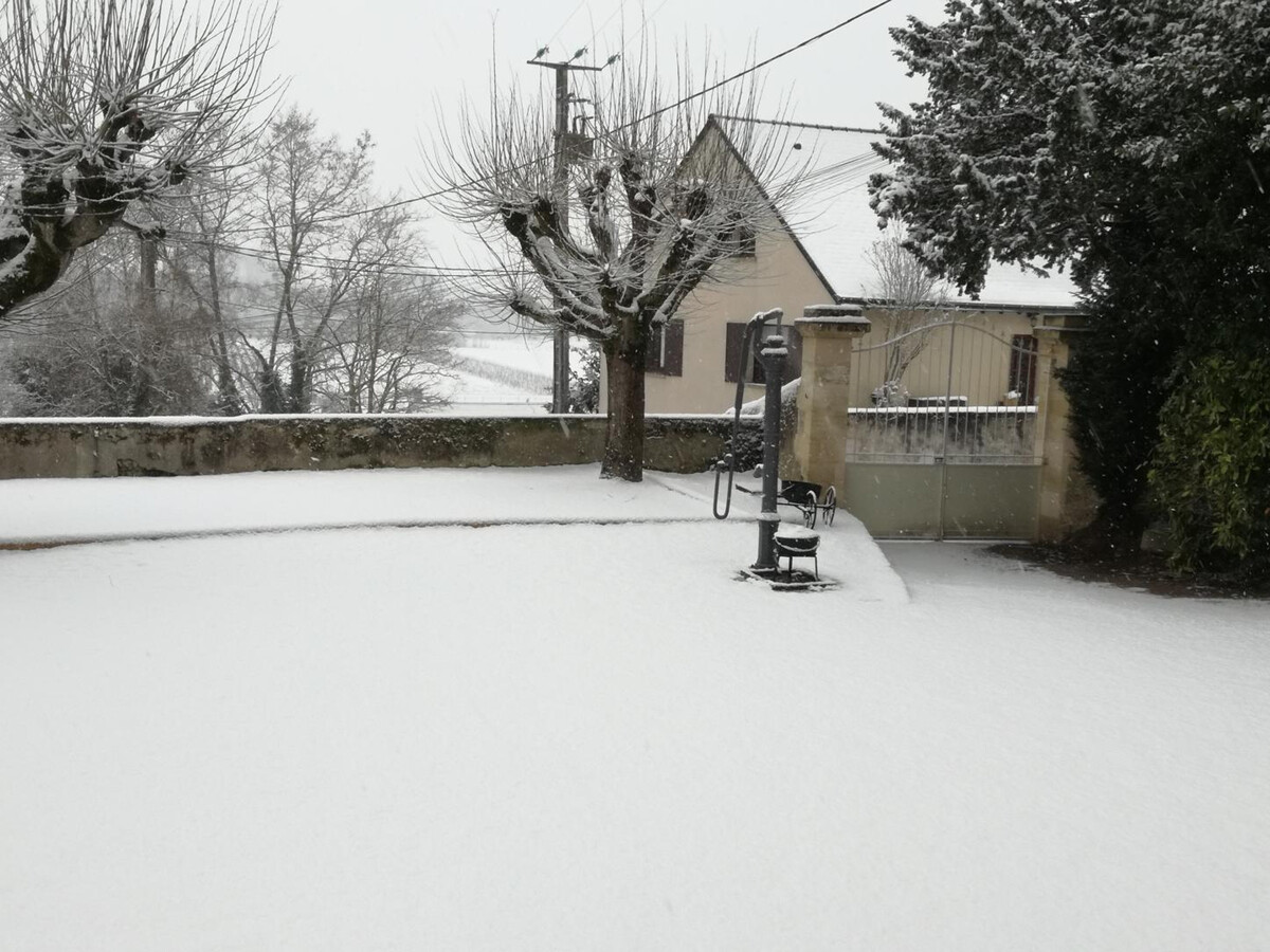 Maison troglodyte 180 m² avec spa et salle de jeux - Photo 29
