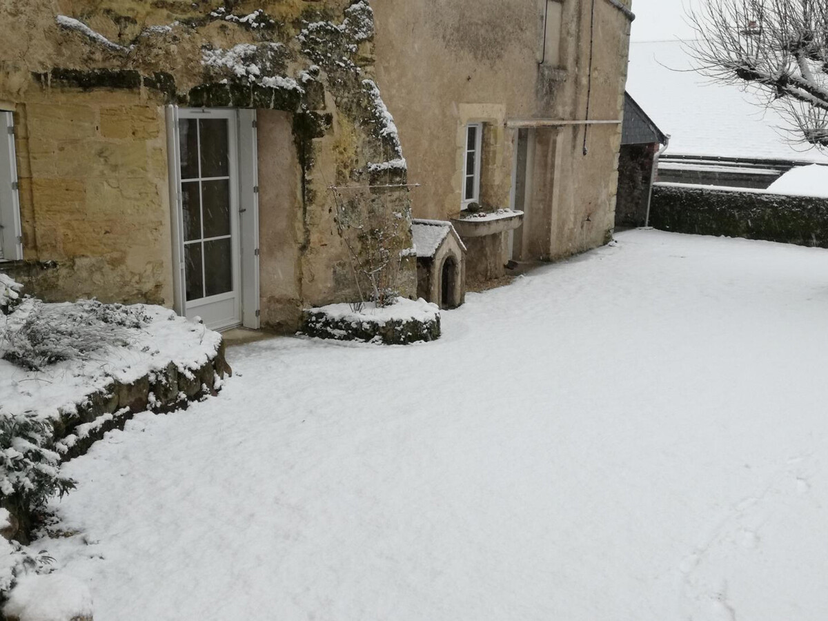 Maison troglodyte 180 m² avec spa et salle de jeux - Photo 30