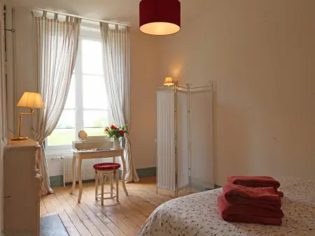 Vivez le Charme du Château avec WiFi à Bellavilliers - Photo 9