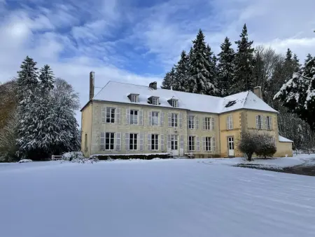 Vivez le Charme du Château avec WiFi à Bellavilliers - Photo 33