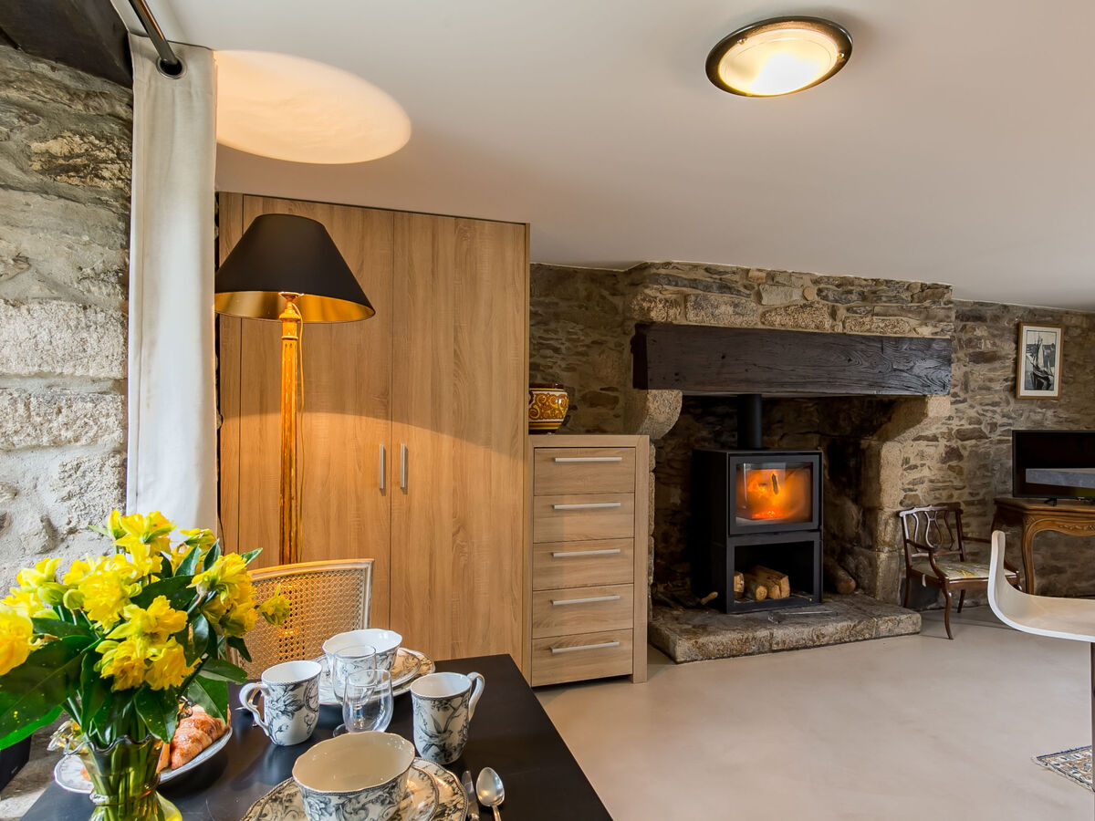 Penguilly - Gîte 2 personnes, manoir du 15e siècle - Photo 3