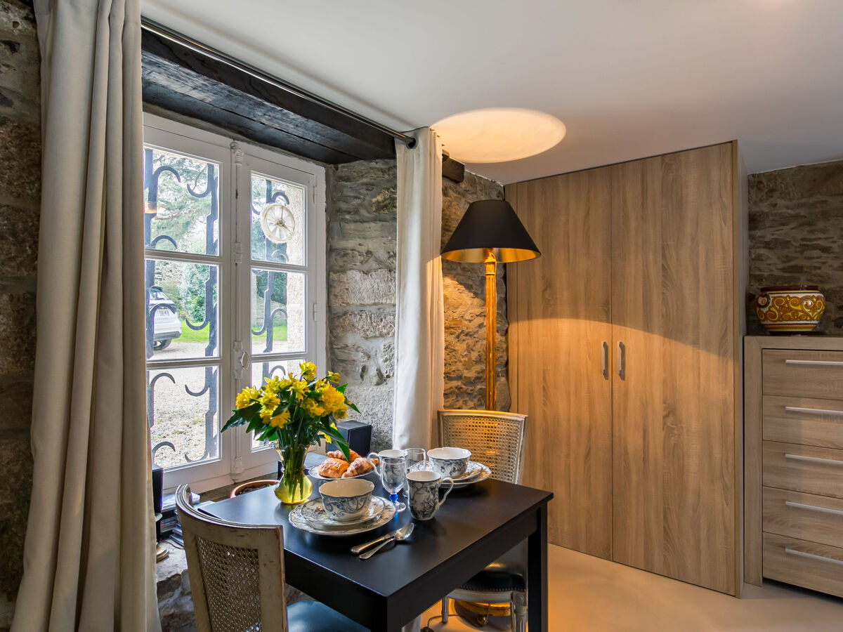 Penguilly - Gîte 2 personnes, manoir du 15e siècle - Photo 10