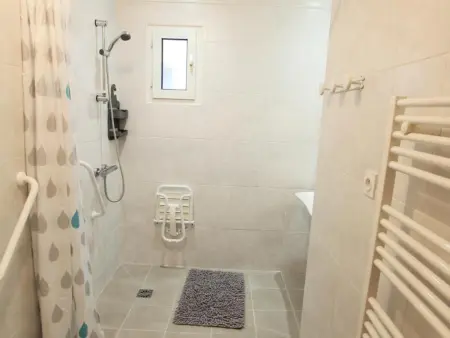 Maison mitoyenne 4 chambres à Surtainville, 200 m de la mer : photo 9