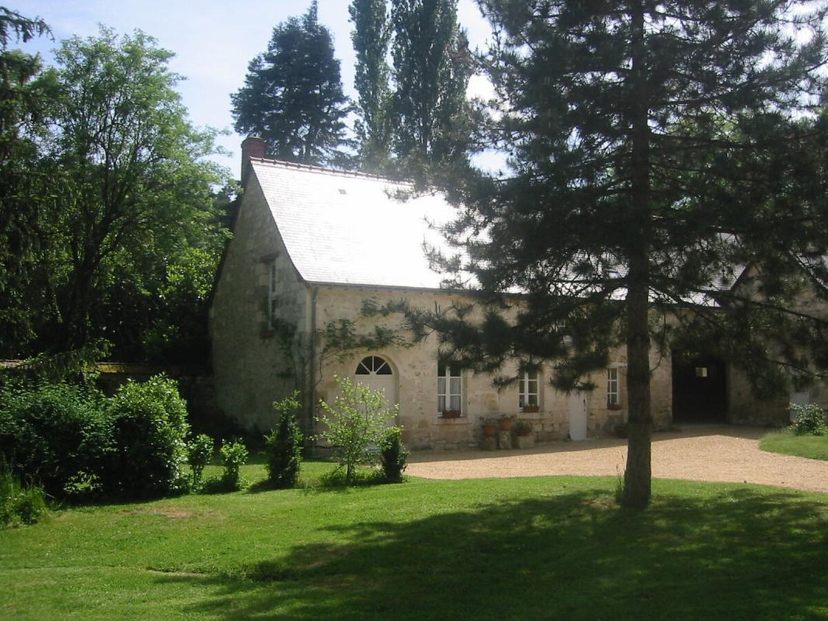 Longère XVIIIe en forêt de Chinon, 6 pers., jardin 500m² - Photo 1
