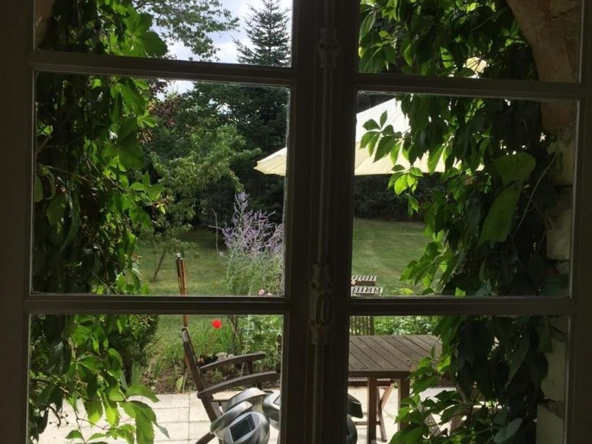 Longère XVIIIe en forêt de Chinon, 6 pers., jardin 500m² - Photo 3