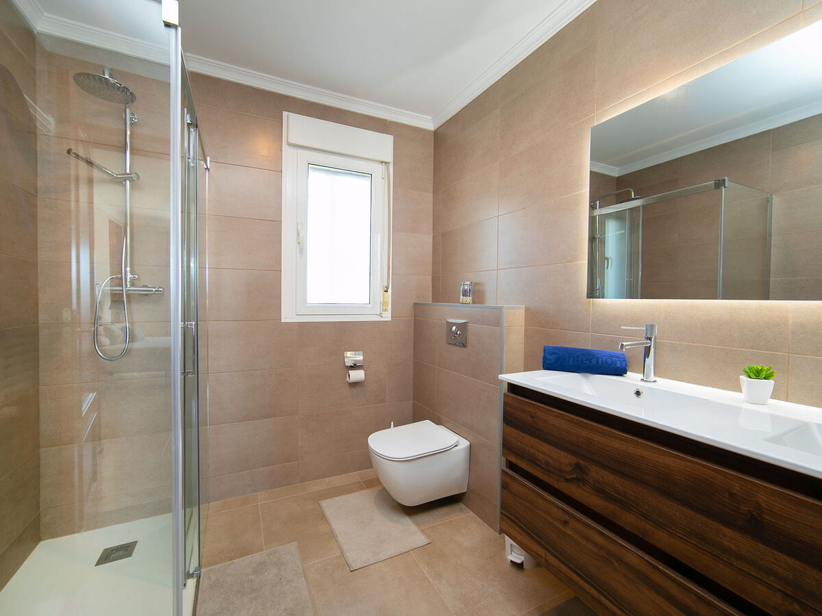 Villa Mediterrane à Calpe – 349 m², piscine privée et vue mer - Photo 18
