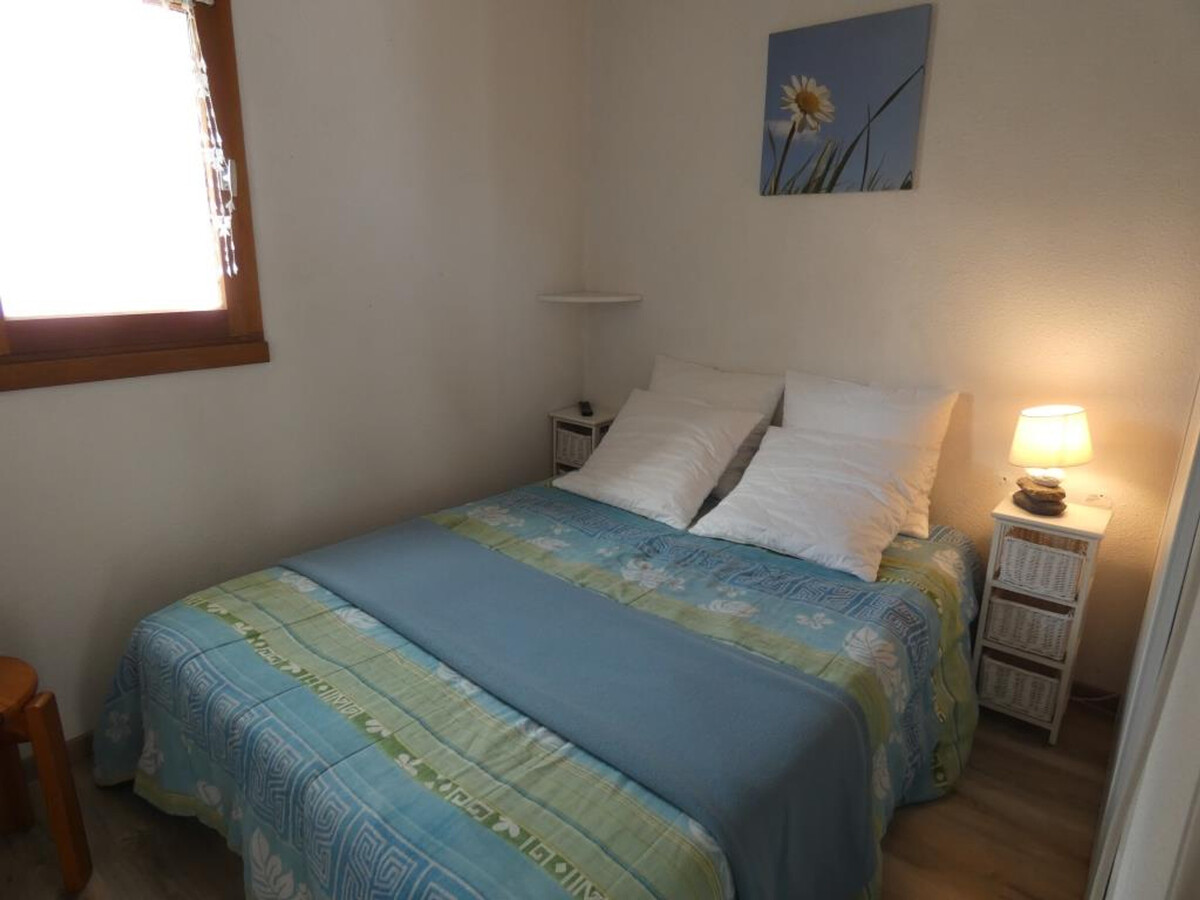 Maison 5 personnes avec piscine, 800m plage - Photo 4