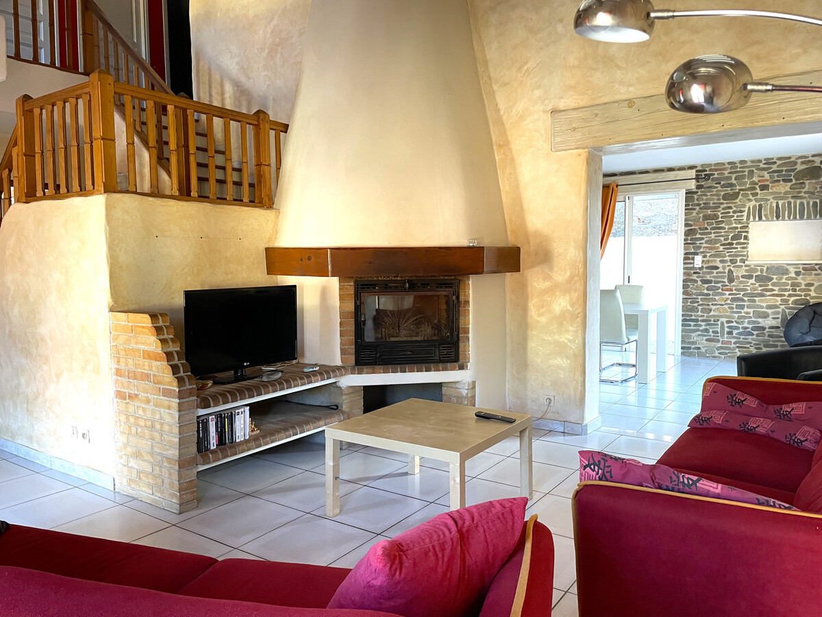 Villa F5 climatisée à 600m de la mer, garage et terrasse - Photo 3