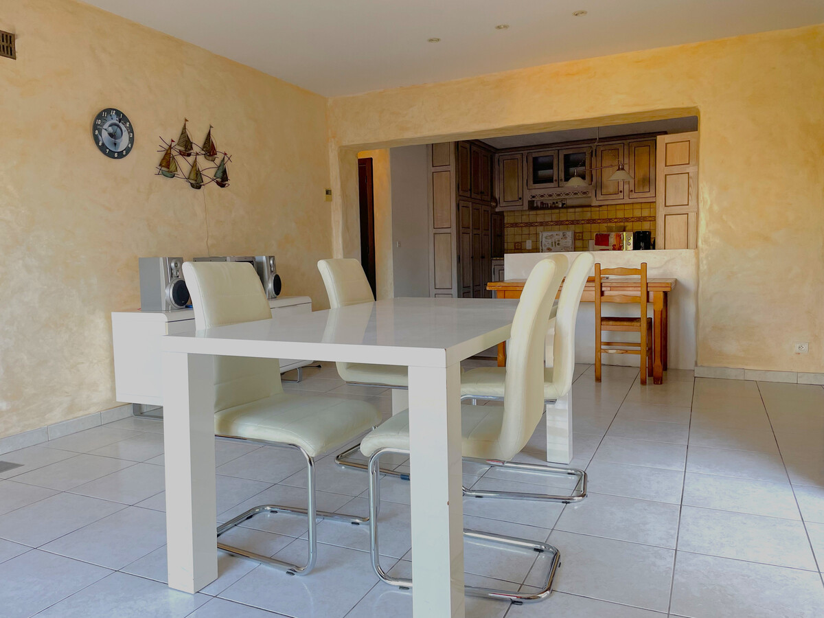 Villa F5 climatisée à 600m de la mer, garage et terrasse - Photo 10