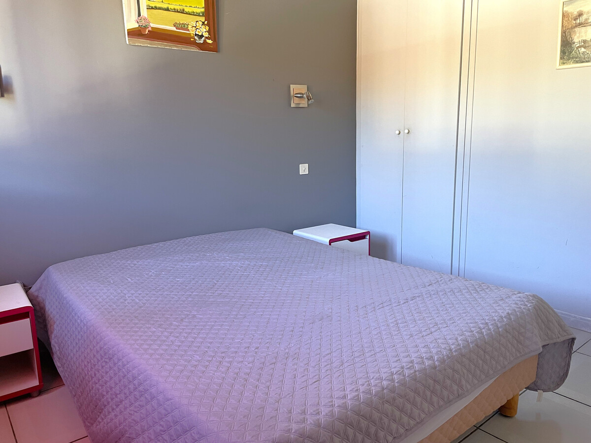 Villa F5 climatisée à 600m de la mer, garage et terrasse - Photo 17