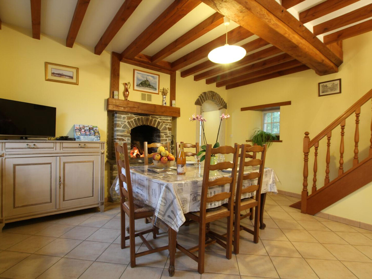 Gîte 6 personnes avec cheminée, jardin et vélos - Photo 3