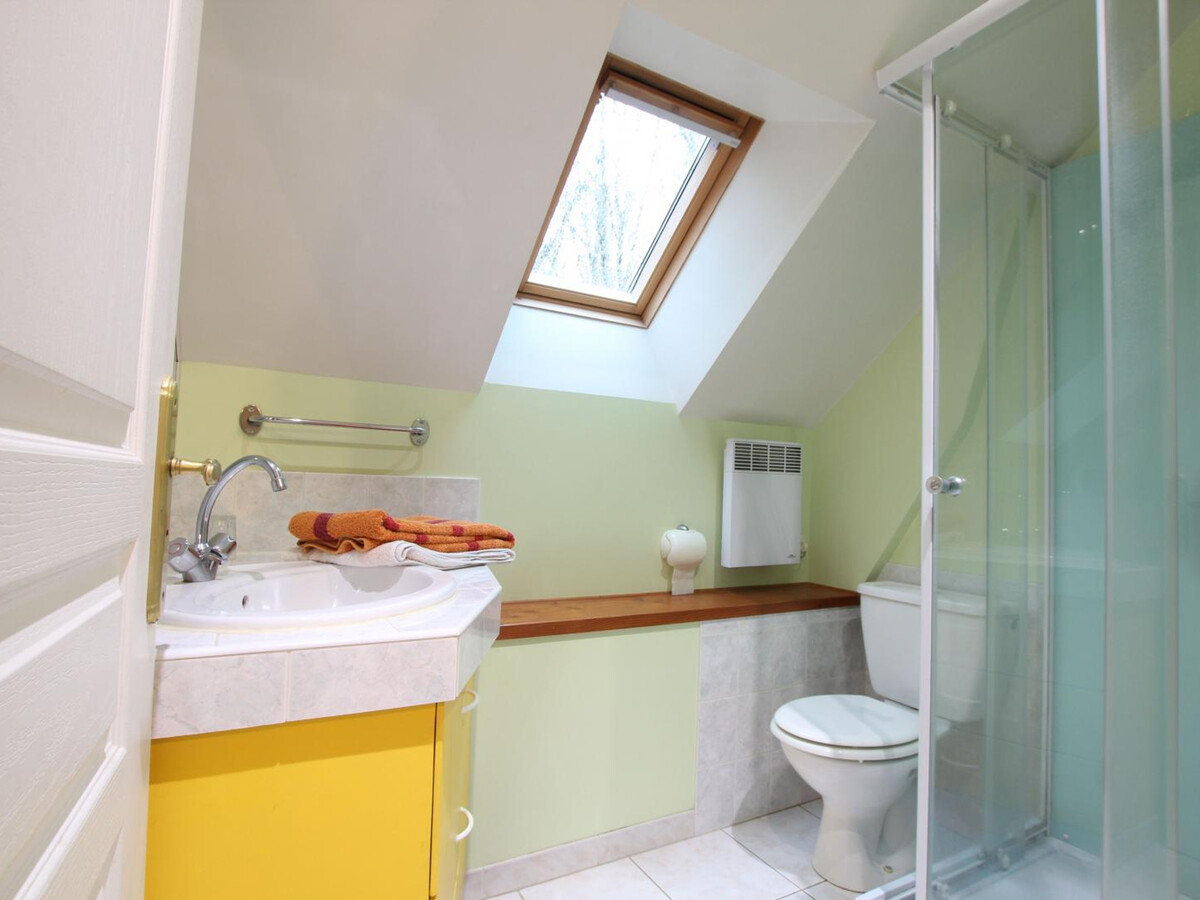 Gîte 6 personnes avec cheminée, jardin et vélos - Photo 8