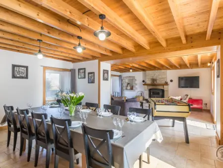Maison authentique de 5 chambres avec jardin, terrasse, ping-pong et à proximité de la mer. - Photo 5