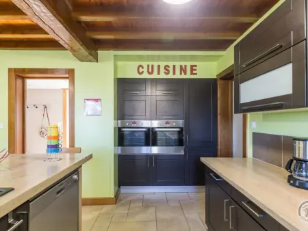 Maison authentique de 5 chambres avec jardin, terrasse, ping-pong et à proximité de la mer. - Photo 9