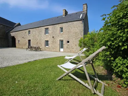 Maison authentique de 5 chambres avec jardin, terrasse, ping-pong et à proximité de la mer. - Photo 15