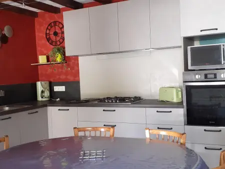 Gîte 10 pers. en pierre avec terrain 3000m² à Héauville : photo 2