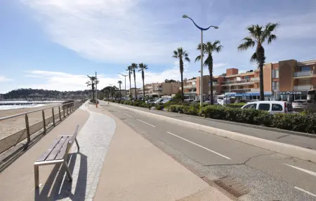 Maison 8 personnes à Cavalaire sur Mer - Photo 25
