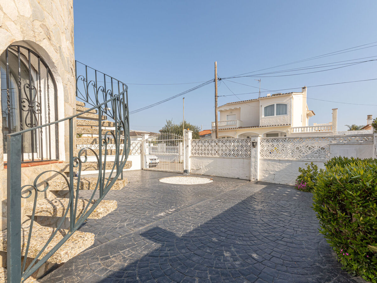 Louise - Maison 4 chambres avec piscine à Empuriabrava - Photo 33