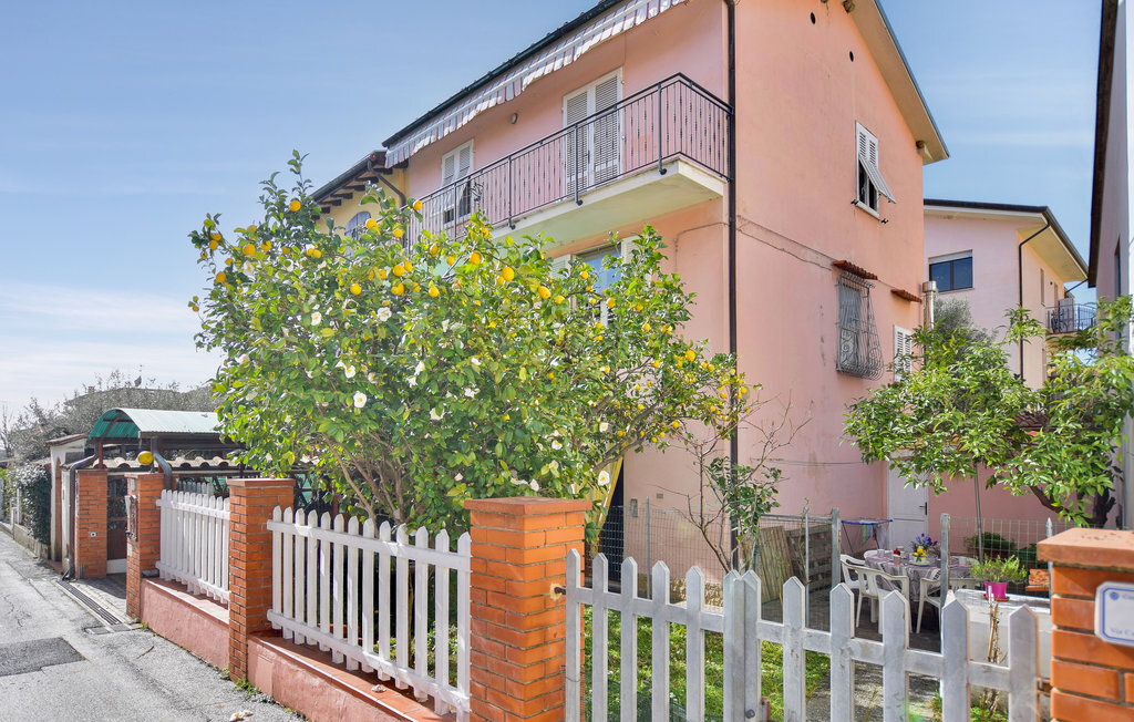 Maison 3 chambres à Massarosa, cheminée et jardin privé - Photo 2