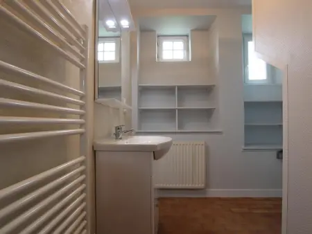 Maison Spacieuse pour Familles avec Cheminée, Jardin et BBQ – Animaux Acceptés, Option Ménage - Photo 5