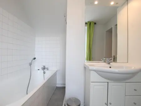 Maison Spacieuse pour Familles avec Cheminée, Jardin et BBQ – Animaux Acceptés, Option Ménage - Photo 14
