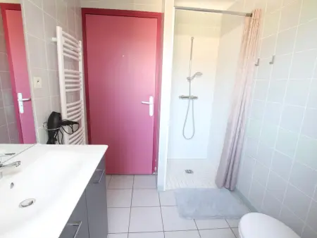 Gîte 5 pers. à 600m de la plage, équipement bébé : photo 6
