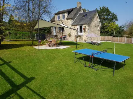 Location gite à Antoigny, Charmante maison avec jardin, haut débit, près de Bagnoles de lOrne