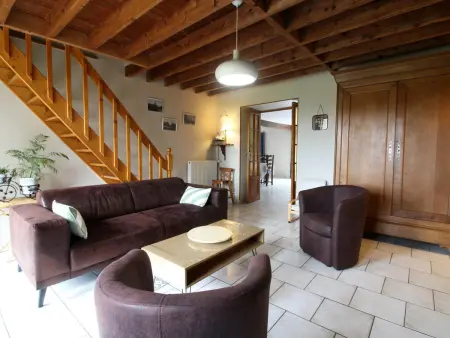 Maison de campagne spacieuse avec grand jardin, animaux acceptés - Photo 1