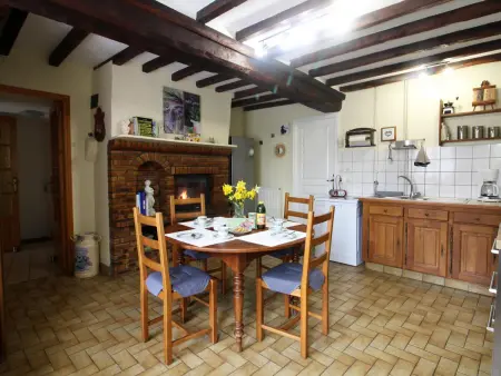 Maison de campagne spacieuse avec grand jardin, animaux acceptés - Photo 10