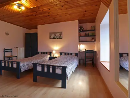 Maison de campagne spacieuse avec grand jardin, animaux acceptés - Photo 20