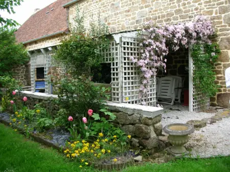 Maison de campagne spacieuse avec grand jardin, animaux acceptés - Photo 33