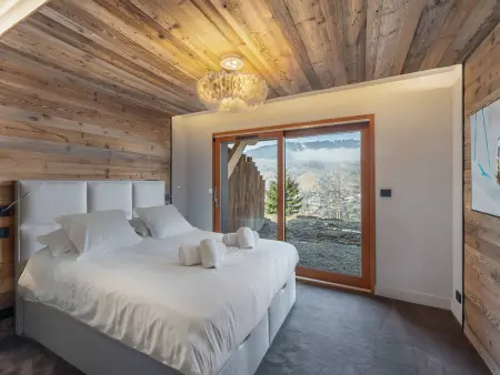 Chalet de Luxe avec Piscine Chauffée au Mont d'Arbois, Megève - 14 Personnes : photo 10