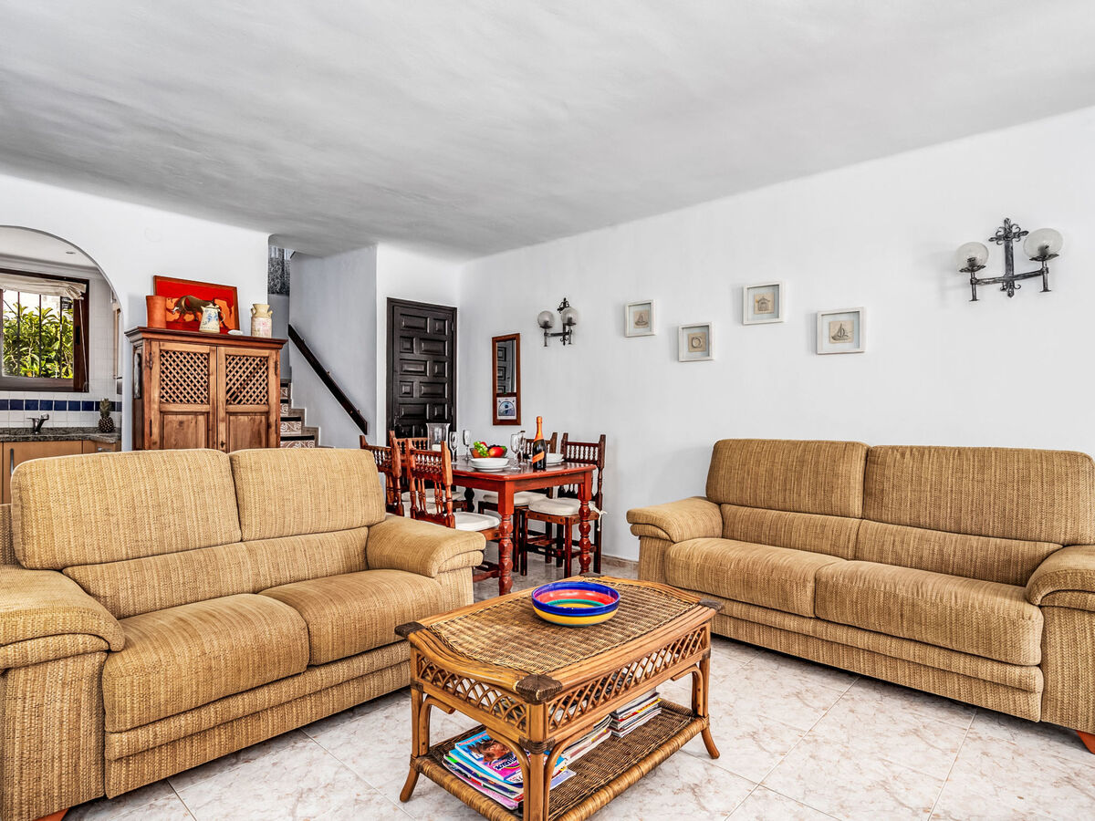 Maison Naranjos à Nerja, 2 chambres, jardin privé - Photo 6