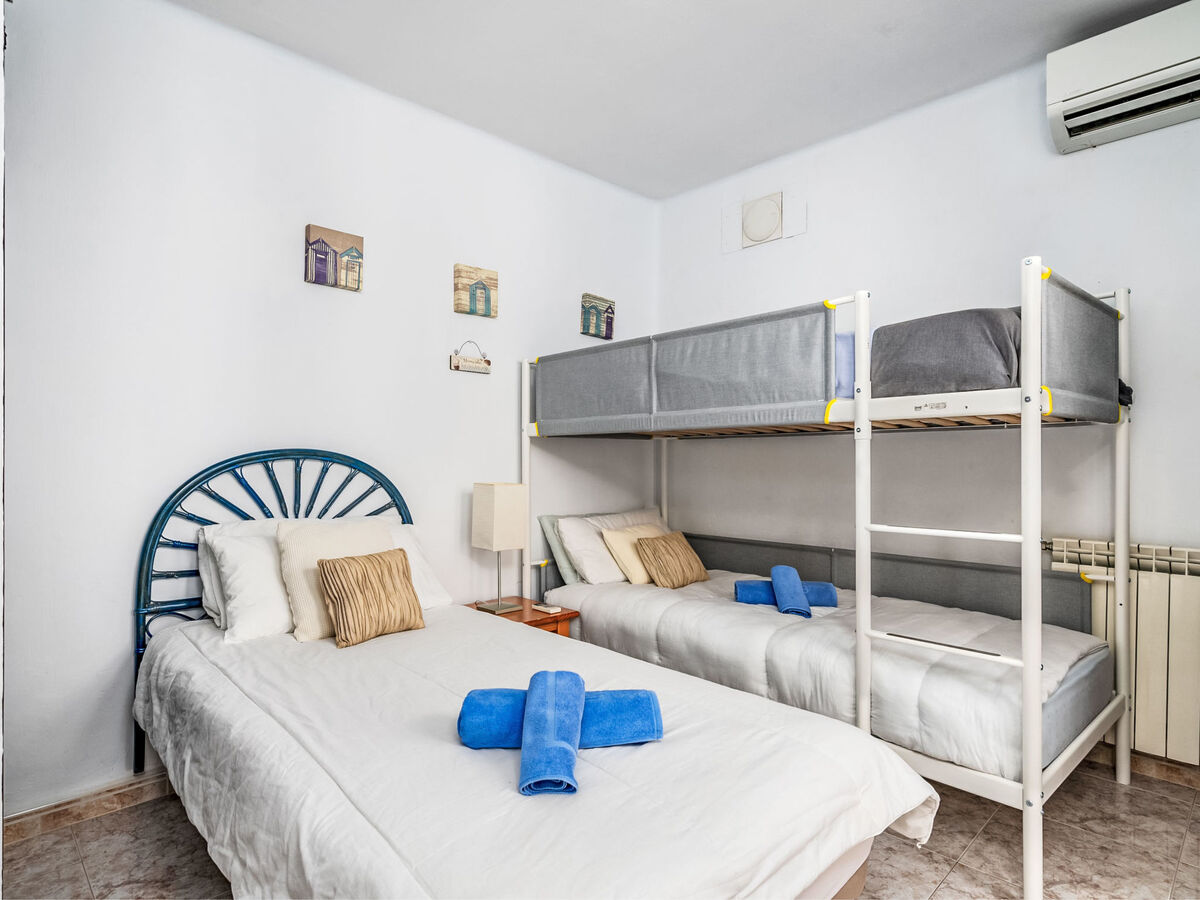 Maison Naranjos à Nerja, 2 chambres, jardin privé - Photo 14