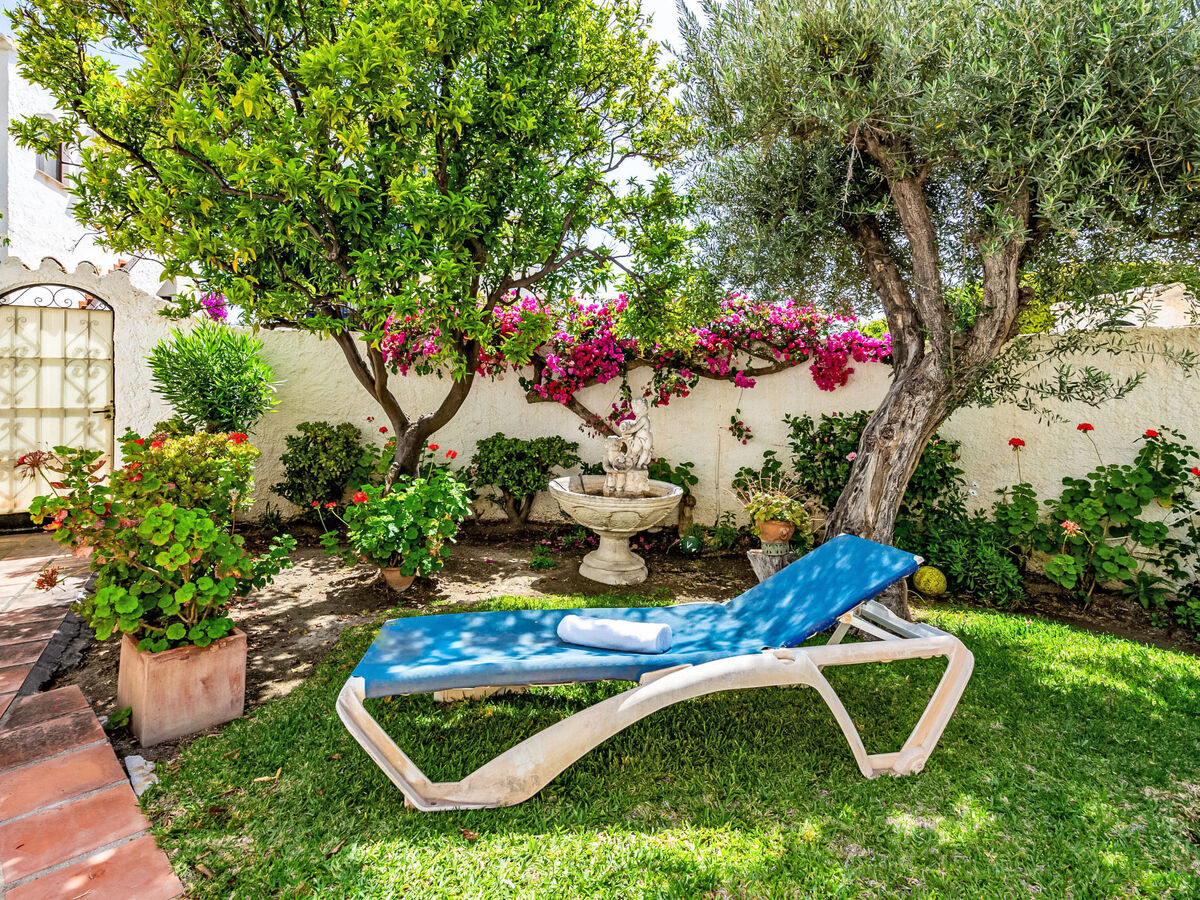 Maison Naranjos à Nerja, 2 chambres, jardin privé - Photo 16