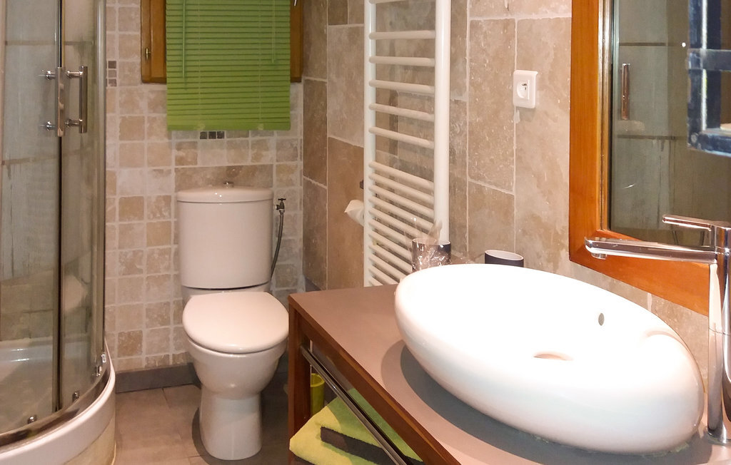 Maison avec piscine et jacuzzi à Aubignan - Photo 15