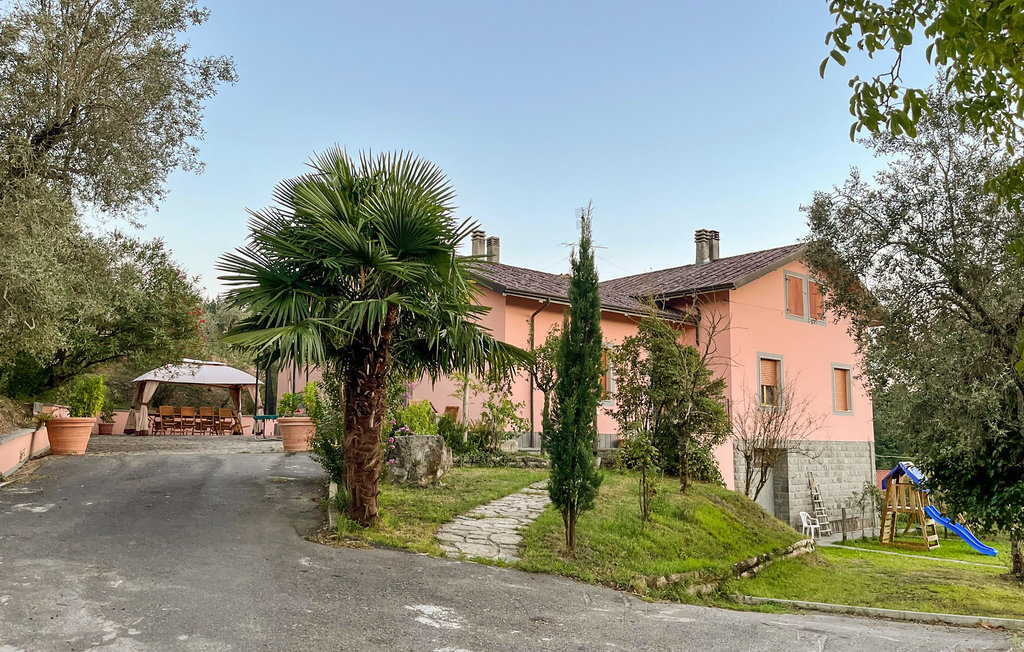 Maison 7 chambres avec piscine à Fivizzano - Photo 2
