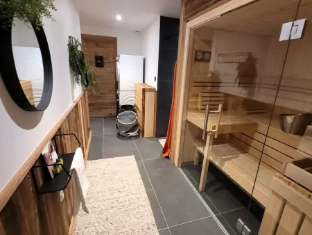 Chalet spacieux 5* avec jacuzzi et sauna, animaux acceptés - Photo 8