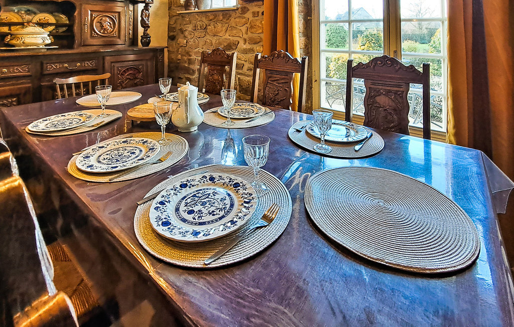 Maison en pierre 6 chambres, jardin partagé près du Mont-Saint-Michel - Photo 5