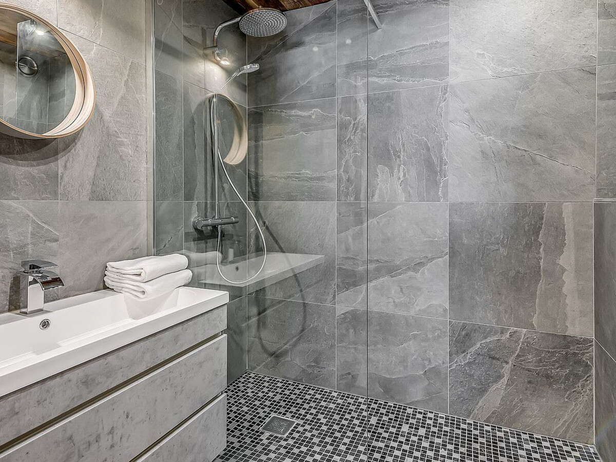 Chalet Paradis Blanc à Tignes - 6 chambres, 12 personnes - Photo 7
