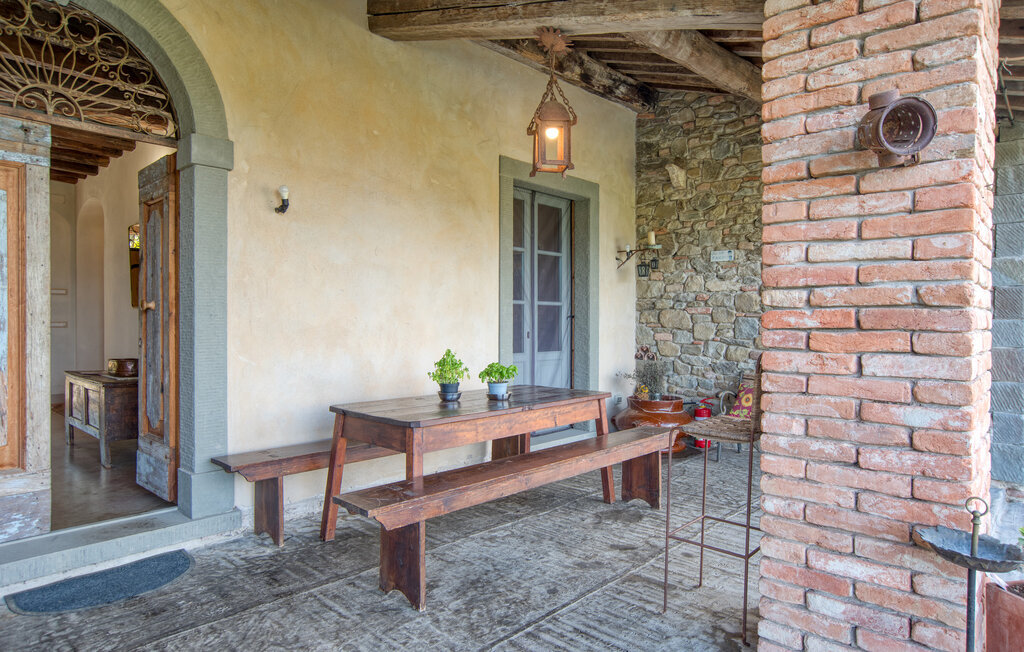 Maison 550 m² vue panoramique, piscine et jardin à Cortona - Photo 7