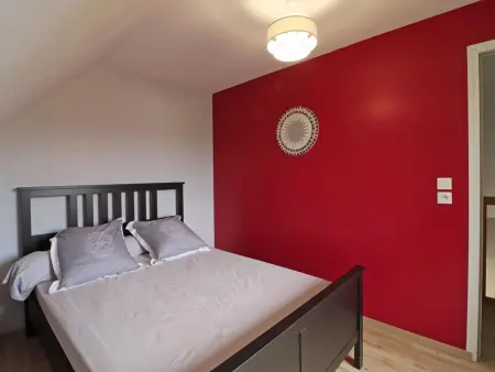Maison rénovée avec jardin clos, 3 chambres, recharge EV gratuite, proche Suisse Normande - Photo 3
