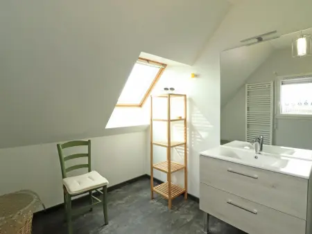 Maison rénovée avec jardin clos, 3 chambres, recharge EV gratuite, proche Suisse Normande - Photo 9