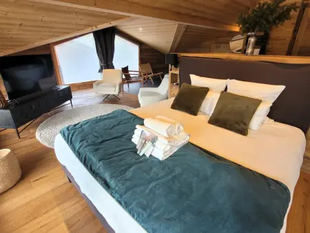 Chalet 5* aux Gets: Luxe, jacuzzi, sauna, chiens admis - Photo 12