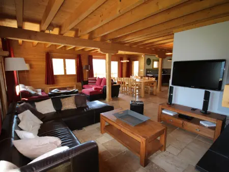 Location chalet à Hauteluce, Superbe chalet 12 pers, proche pistes, sauna, animaux, parking
