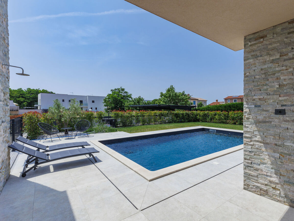Villa Prudensia, 8 pers., piscine chauffée à Kaštelir - Photo 21